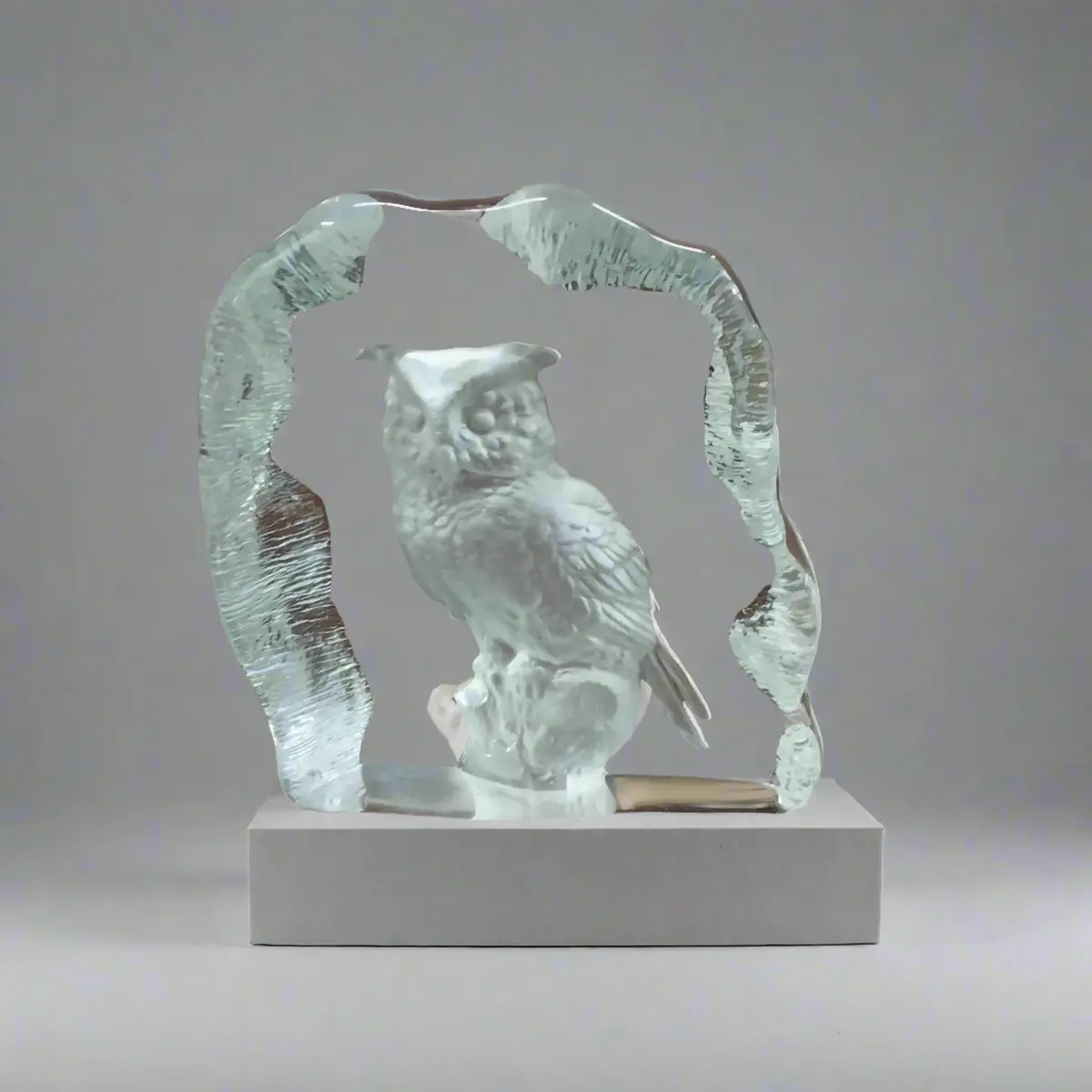 Glass Owl Sculpture 1