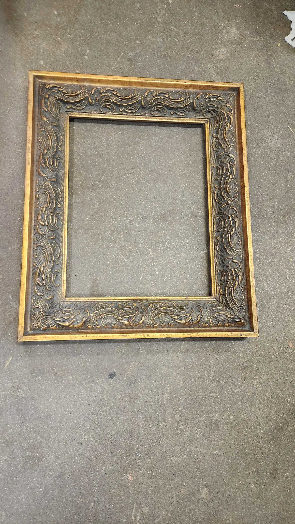 11" By 14" Ornate Gold Fancy Frame 1
