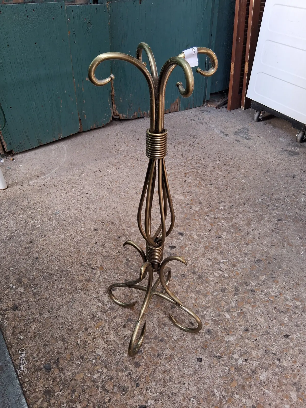 Tall Brass Stand 1