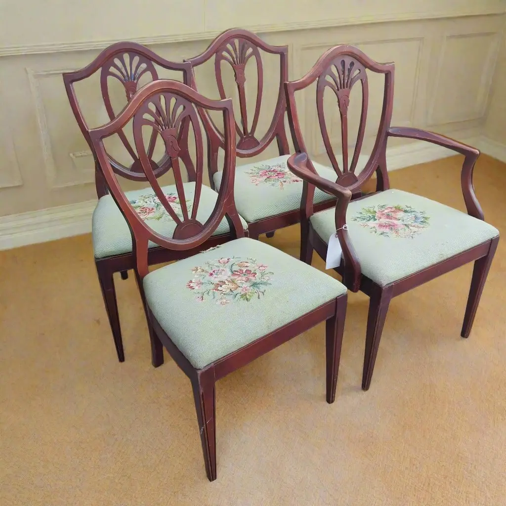 Set Of 4 Federal Style Chairs 1