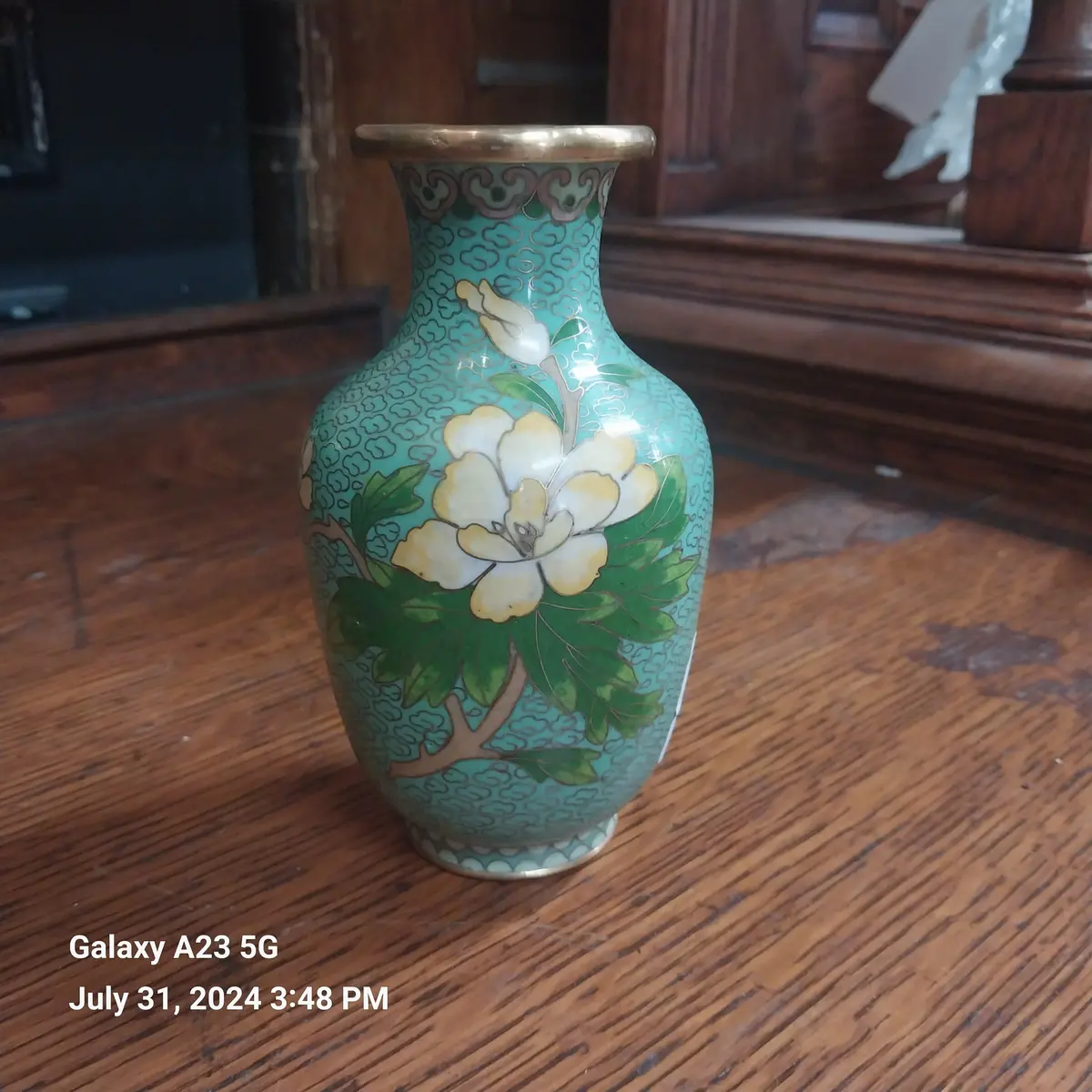 Small Green Enamelware Vase 1