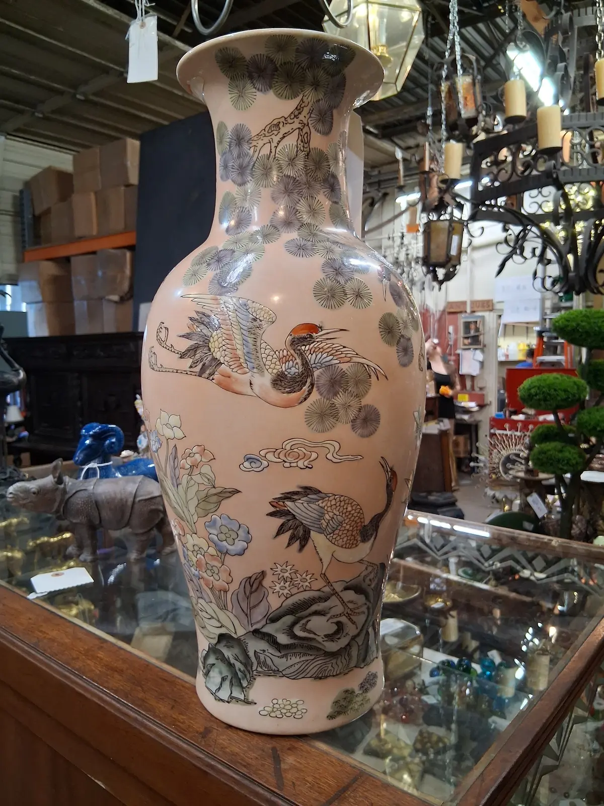 Light Peach Asian Vase With Cranes 1