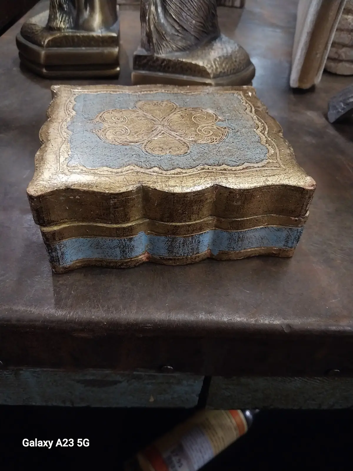 Small Gold Florentine Box 1