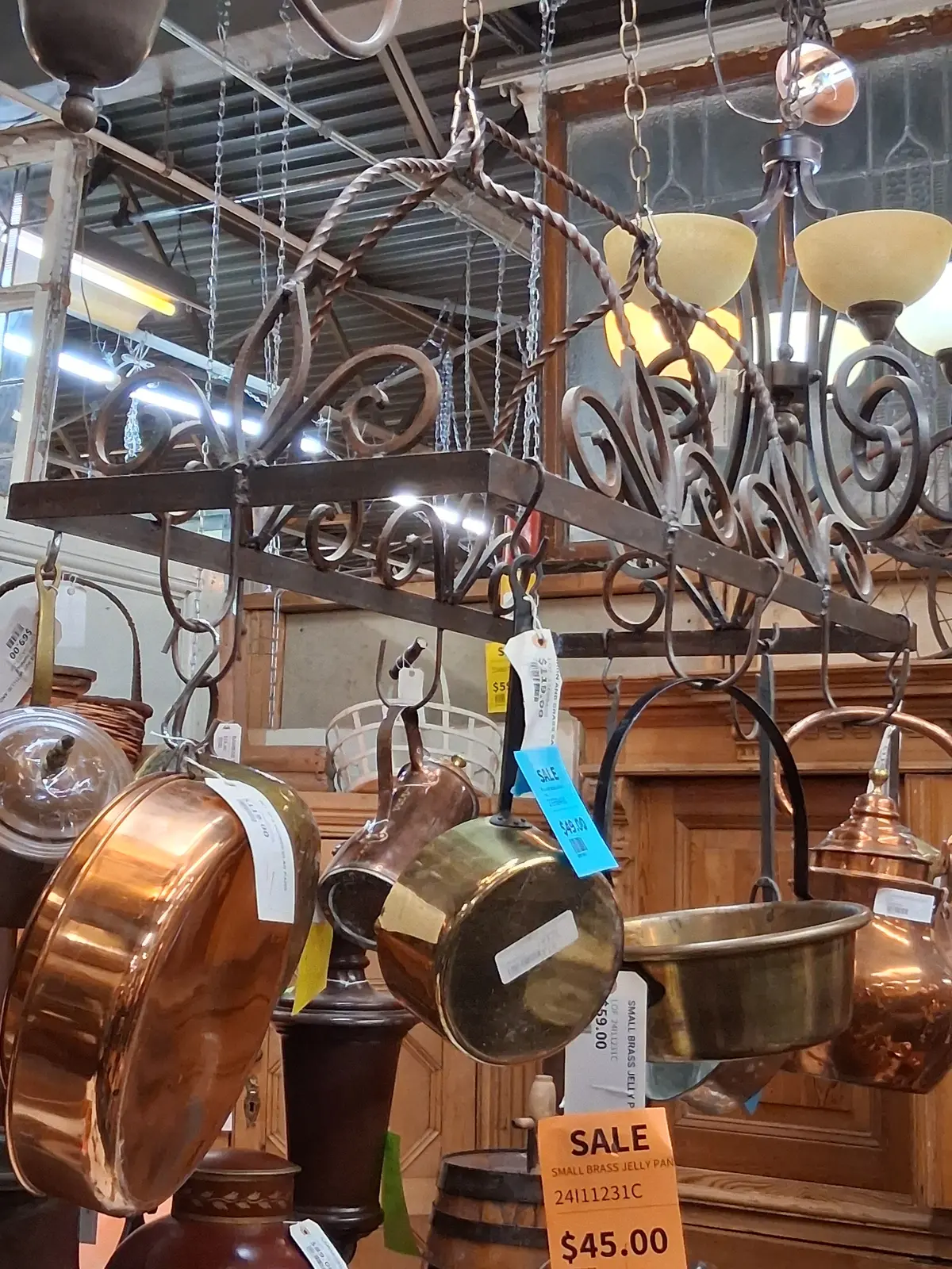 Cast Iron Pot Hanger - Pots Not Included 1