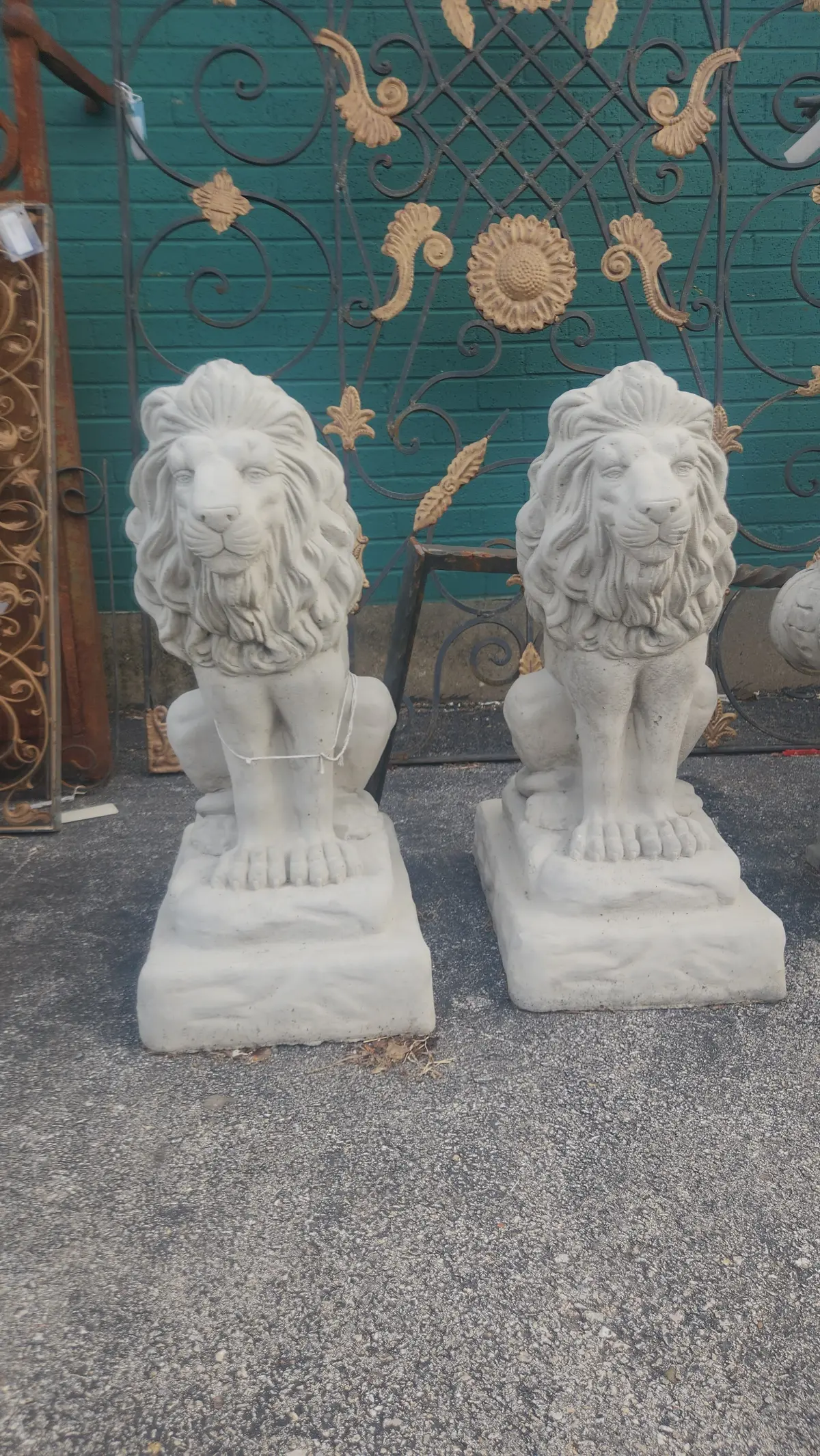 Pair Of Medium  Crouching Concrete Lions 1