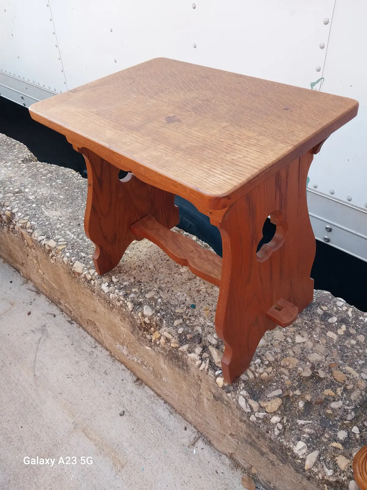 Gothic Stool No Pins 1