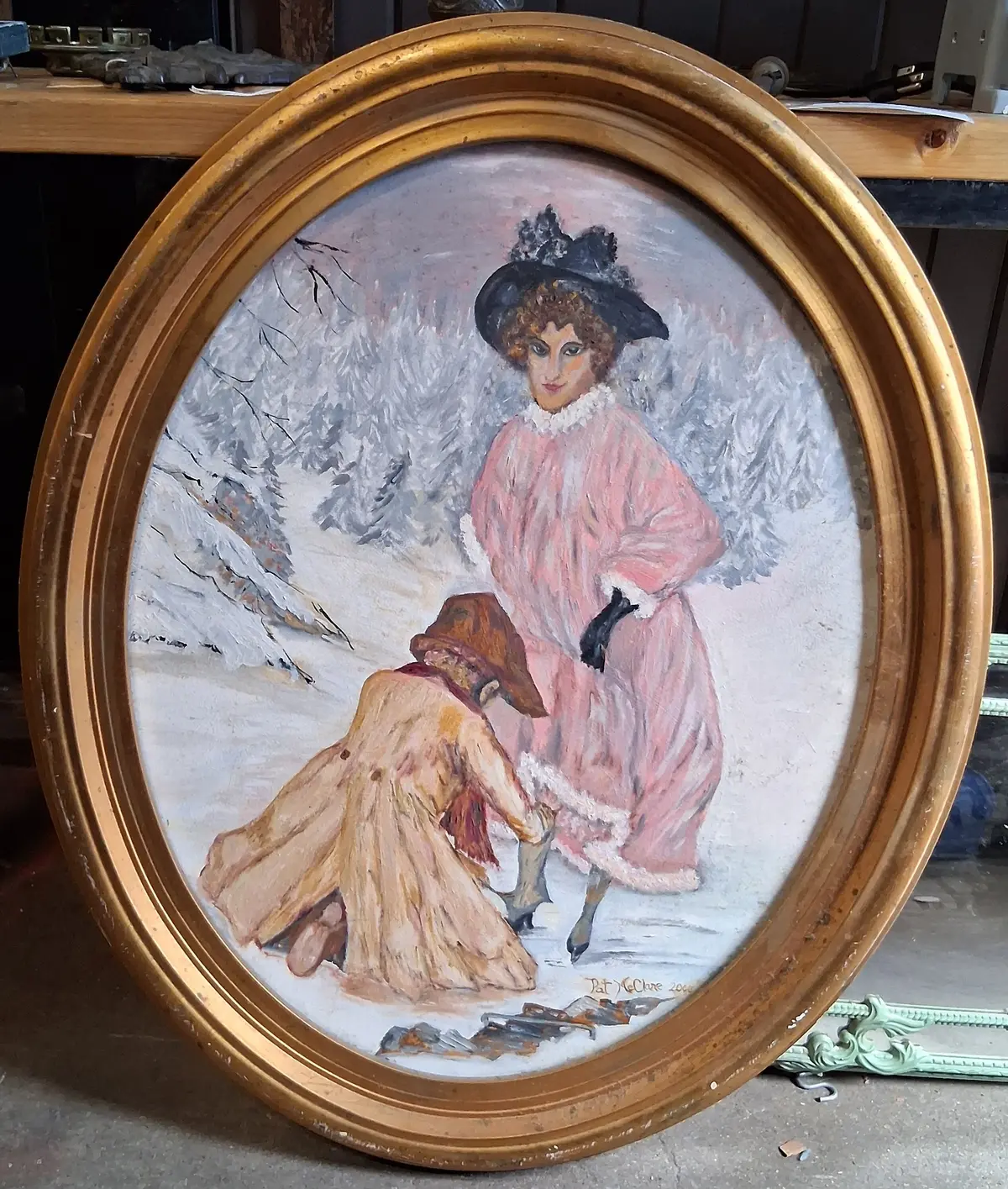 Oval Gold Frame 1