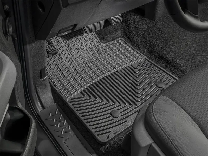 Weathertech Rear Floor Liners For 2018+ Lincoln Navigator & Navigator L – Heavy-Duty Rubber, Black 1