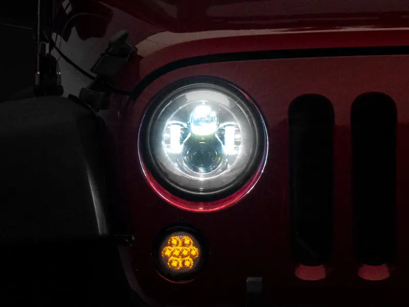 Raxiom Axial Series Led Headlights – Chrome Housing, Clear Lens, For 1997–2018 Jeep Wrangler Tj/Jk 1